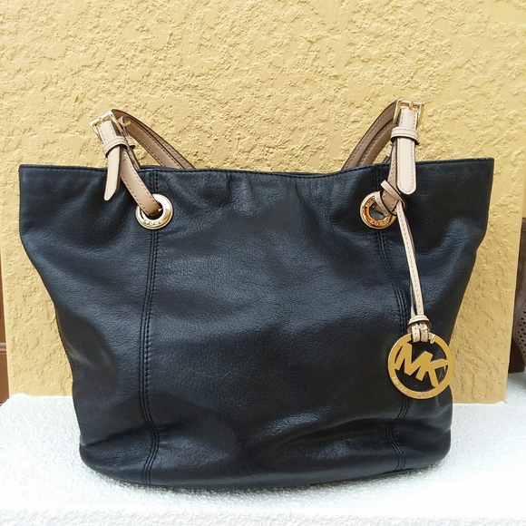 Handbags - MICHAEL KORS Black Leather Handbag Tote